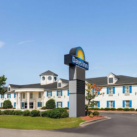 Days Inn By Wyndham Shallotte Exteriör bild