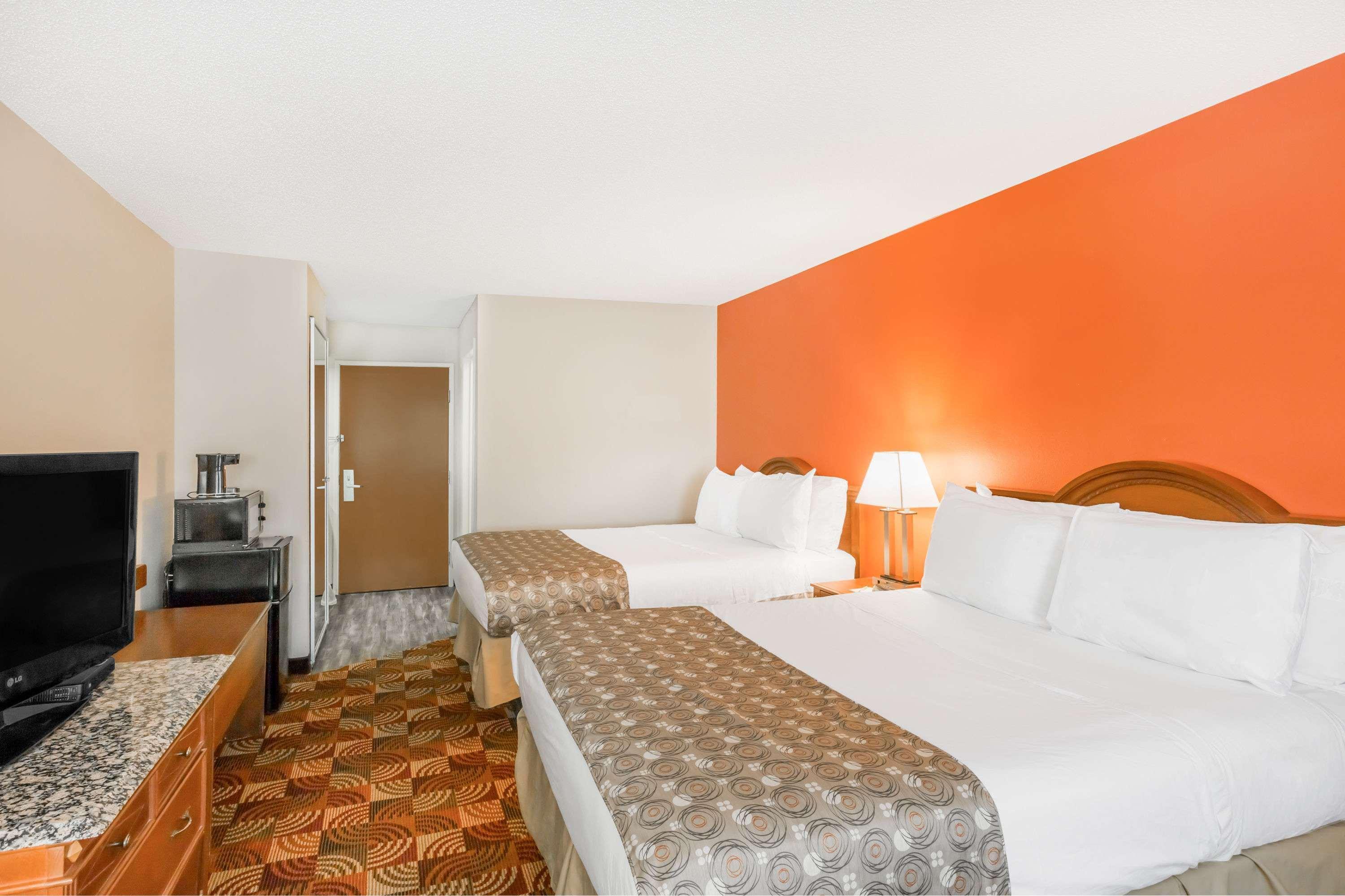 Days Inn By Wyndham Shallotte Exteriör bild