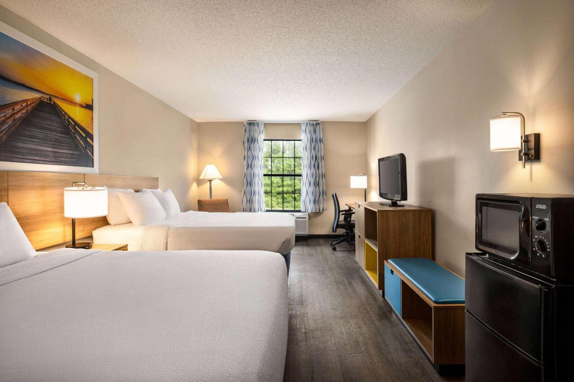 Days Inn By Wyndham Shallotte Exteriör bild